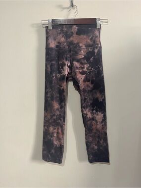 Lululemon Align Diamond Dye Crop Leggings size 4 23’